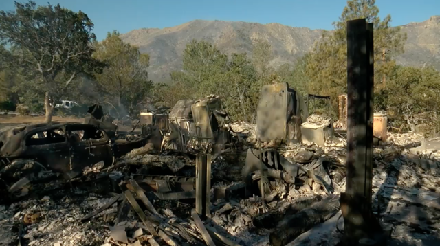2 dead, 200 homes burned in Central California wildfire 2 dead, 200 homes burned in Central California wildfire